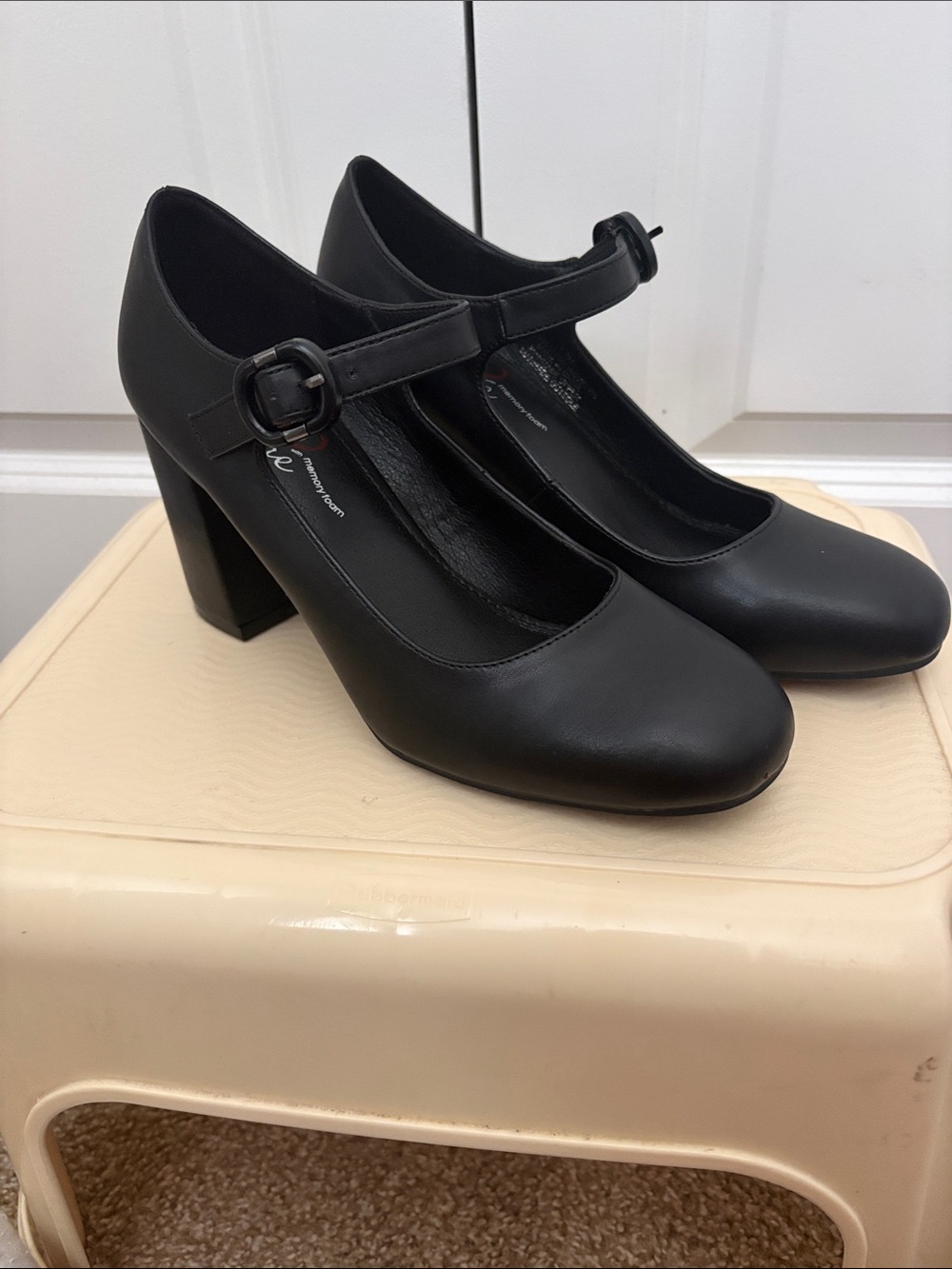 Classic Black Mary Jane Block Heel Pumps